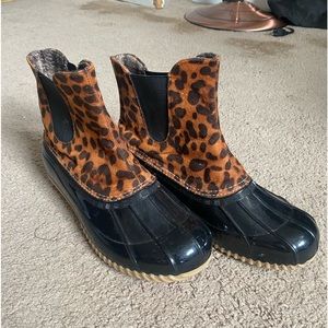 Leopard print duck boots